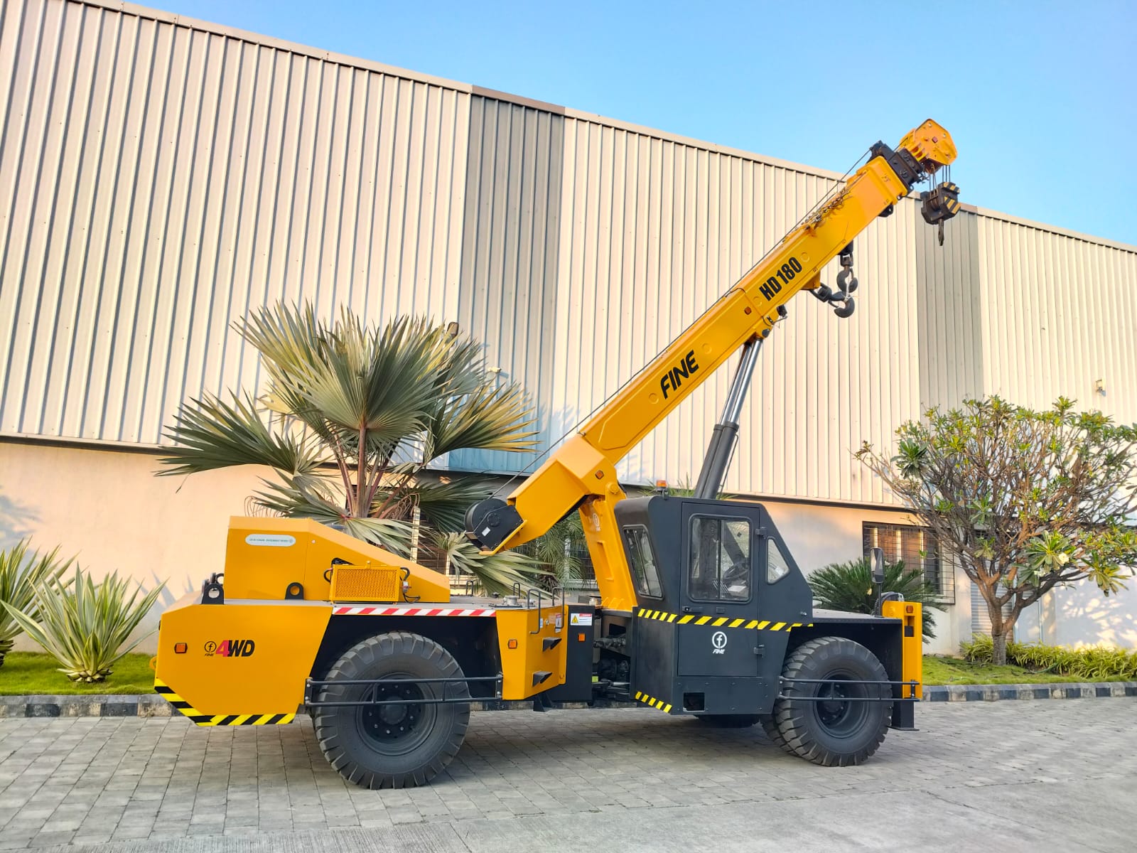 Fine FNGC 15 Next Gen Cranes – Strength, Stability & Precision in Every Lift